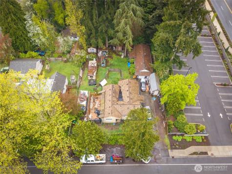 17427 10th Avenue NE Shoreline WA 98155