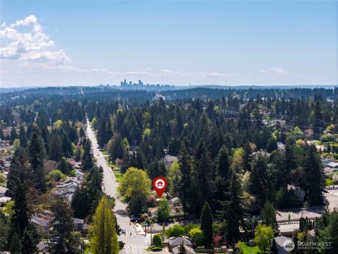17427 10th Avenue NE Shoreline WA 98155