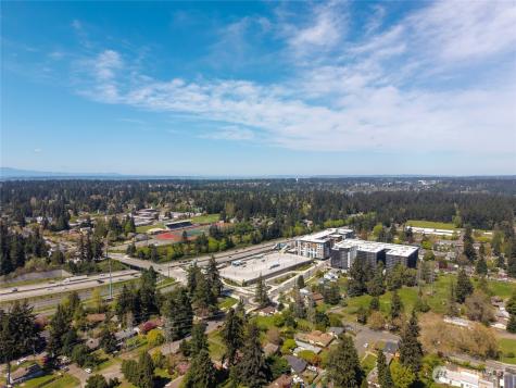 17427 10th Avenue NE Shoreline WA 98155