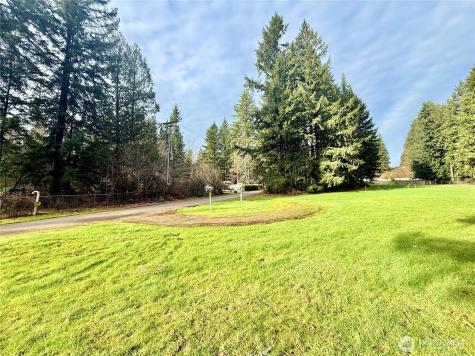 20403 SE 248th Street Maple Valley WA 98038