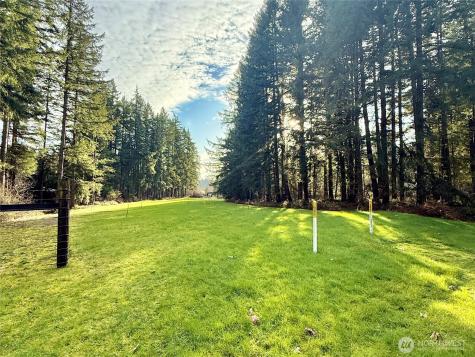 20403 SE 248th Street Maple Valley WA 98038
