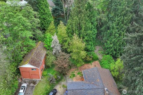 119 N 205th Street Shoreline WA 98133