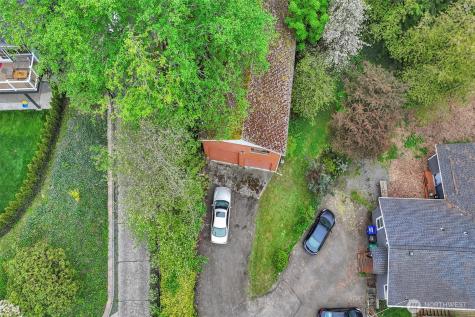 119 N 205th Street Shoreline WA 98133