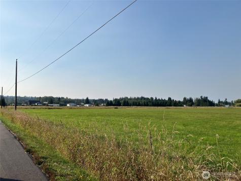 23 156th Street NE Marysville WA 98271