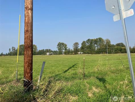 23 156th Street NE Marysville WA 98271
