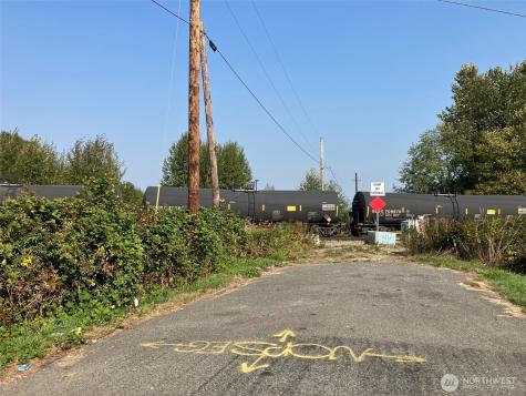 23 156th Street NE Marysville WA 98271