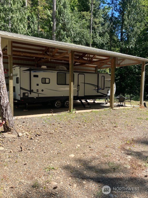 80 N Lookout Place Hoodsport WA 98548