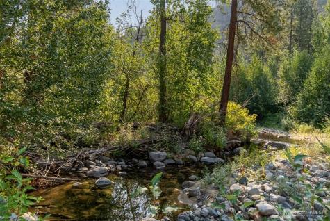 88 Gold Creek Road Carlton WA 98814