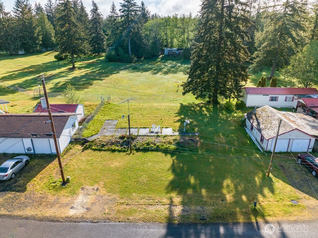 95 W Fairway Drive Elma WA 98541