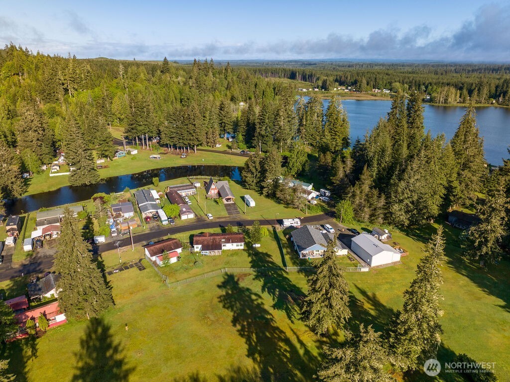 95 W Fairway Drive Elma WA 98541