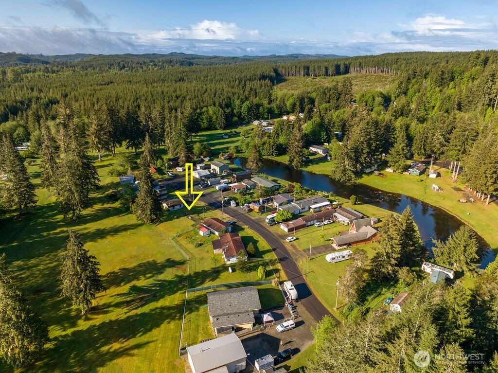 95 W Fairway Drive Elma WA 98541