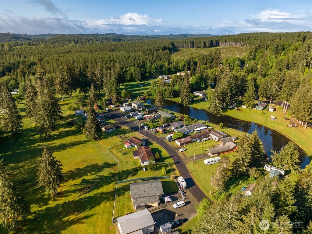 95 W Fairway Drive Elma WA 98541