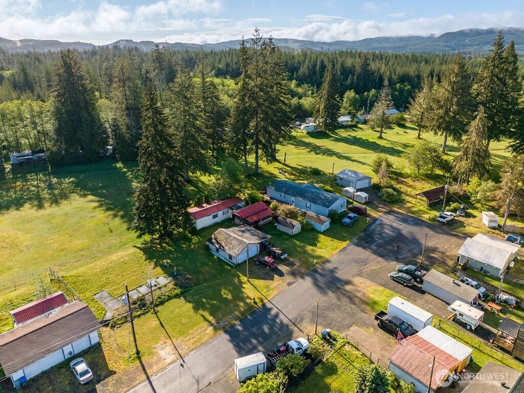 95 W Fairway Drive Elma WA 98541
