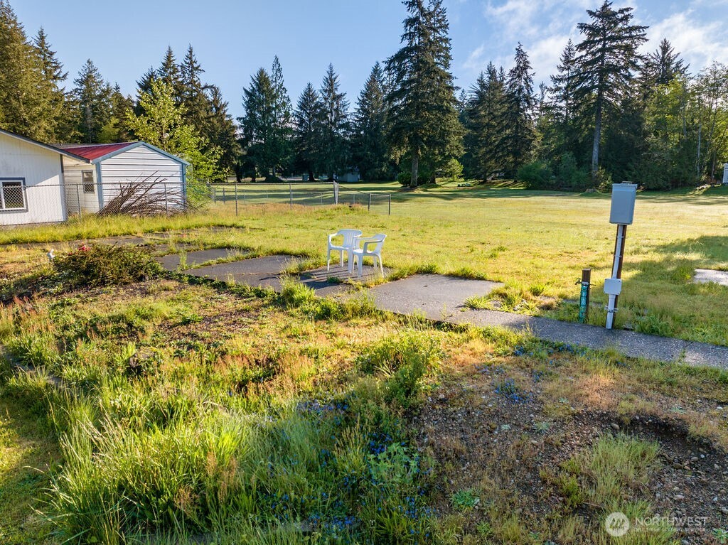 95 W Fairway Drive Elma WA 98541