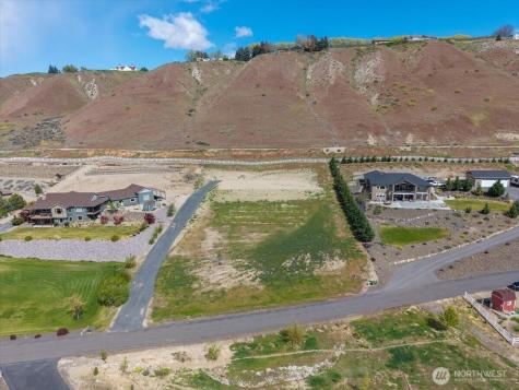 3085 Martin Place East Wenatchee WA 98802