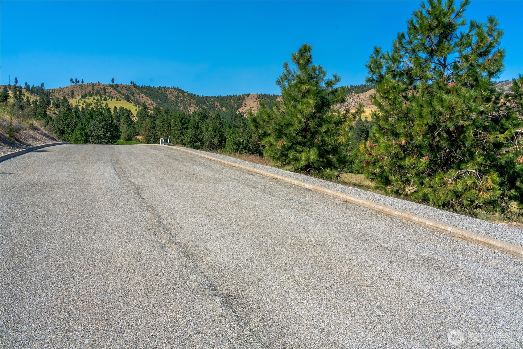322 Paintbrush Road Chelan WA 98816