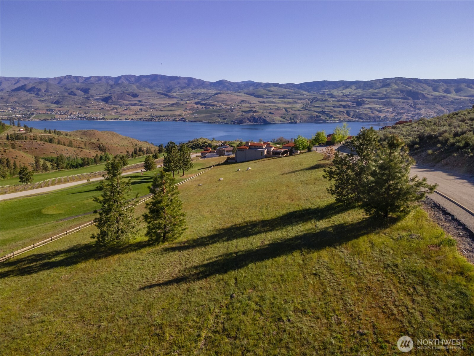 322 Paintbrush Road Chelan WA 98816