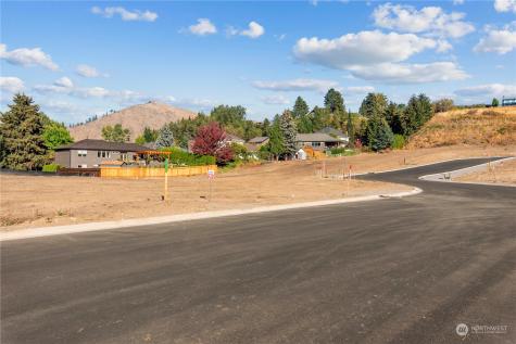 125 Freedom Hills Cashmere WA 98815