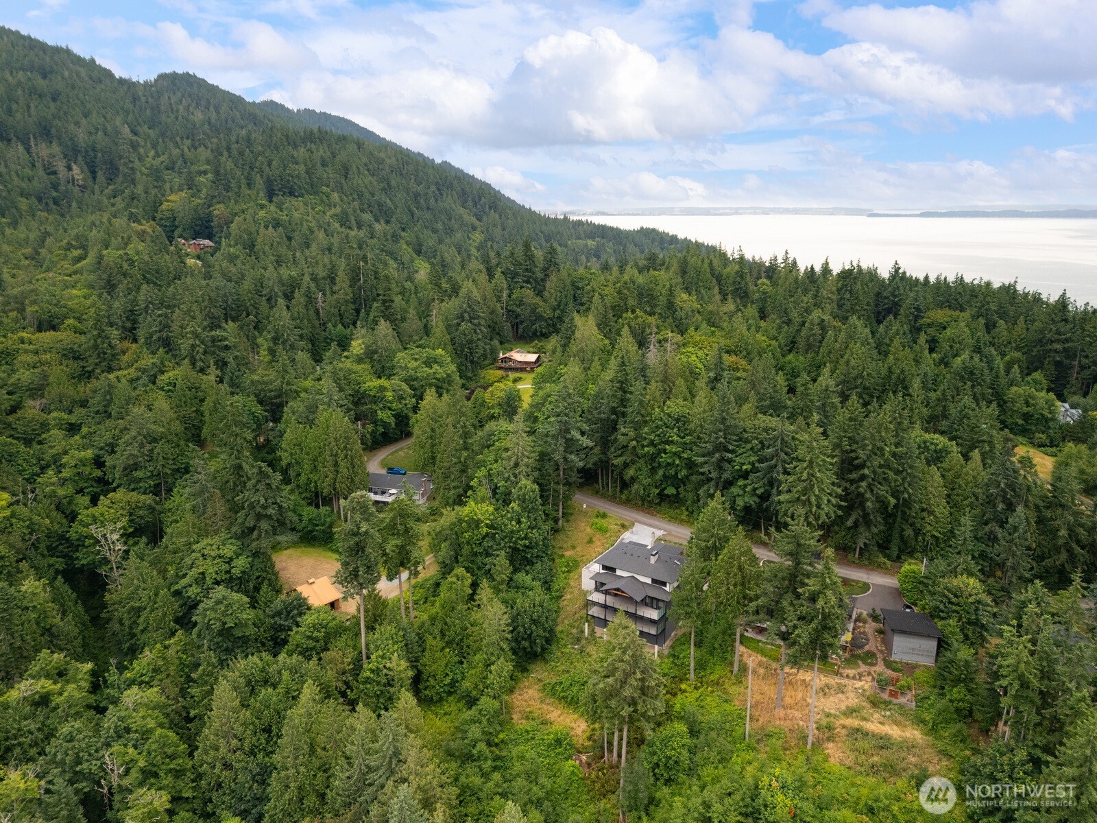 557 Whitecap Road Bellingham WA 98229