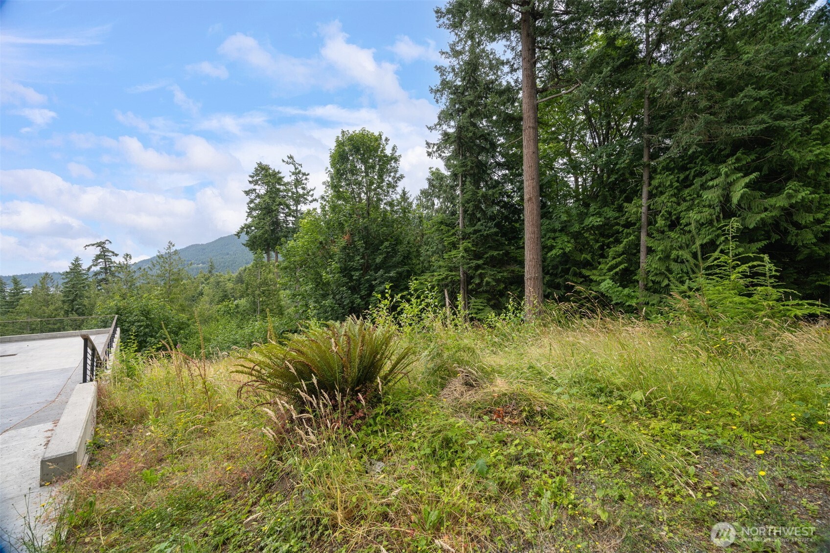 557 Whitecap Road Bellingham WA 98229