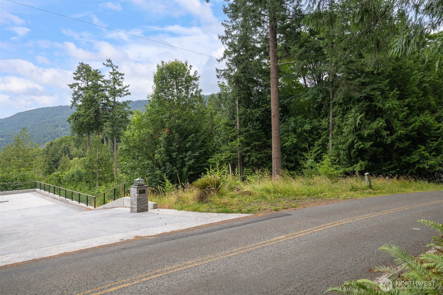 557 Whitecap Road Bellingham WA 98229