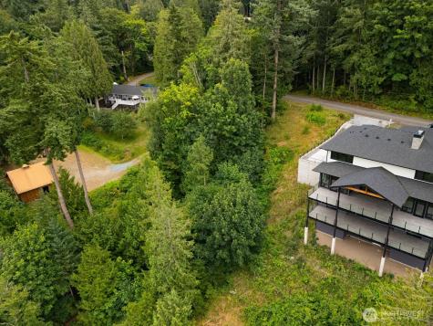 557 Whitecap Road Bellingham WA 98229
