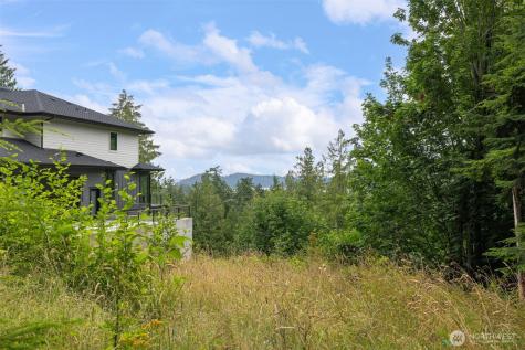 557 Whitecap Road Bellingham WA 98229