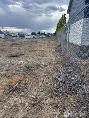 380 N Apple Avenue NE Royal City WA 99357