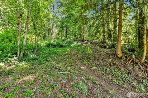 28215 SE 216th Street Maple Valley WA 98038