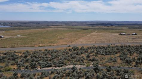 41 Banks Lake View Road Coulee City WA 99115