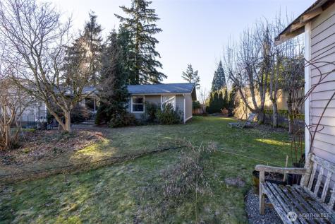 1043 5th Street Kirkland WA 98033