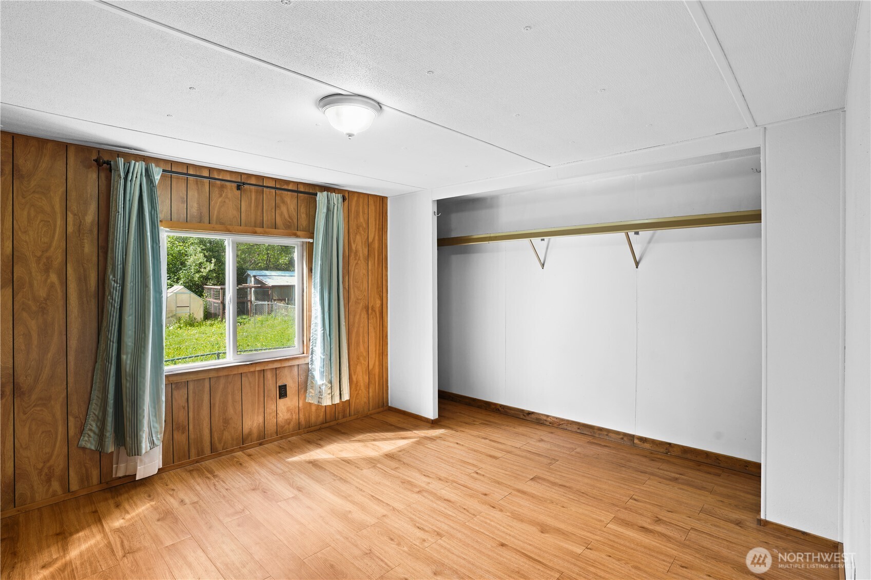 2550 SW Youwood Way Port Orchard WA 98367