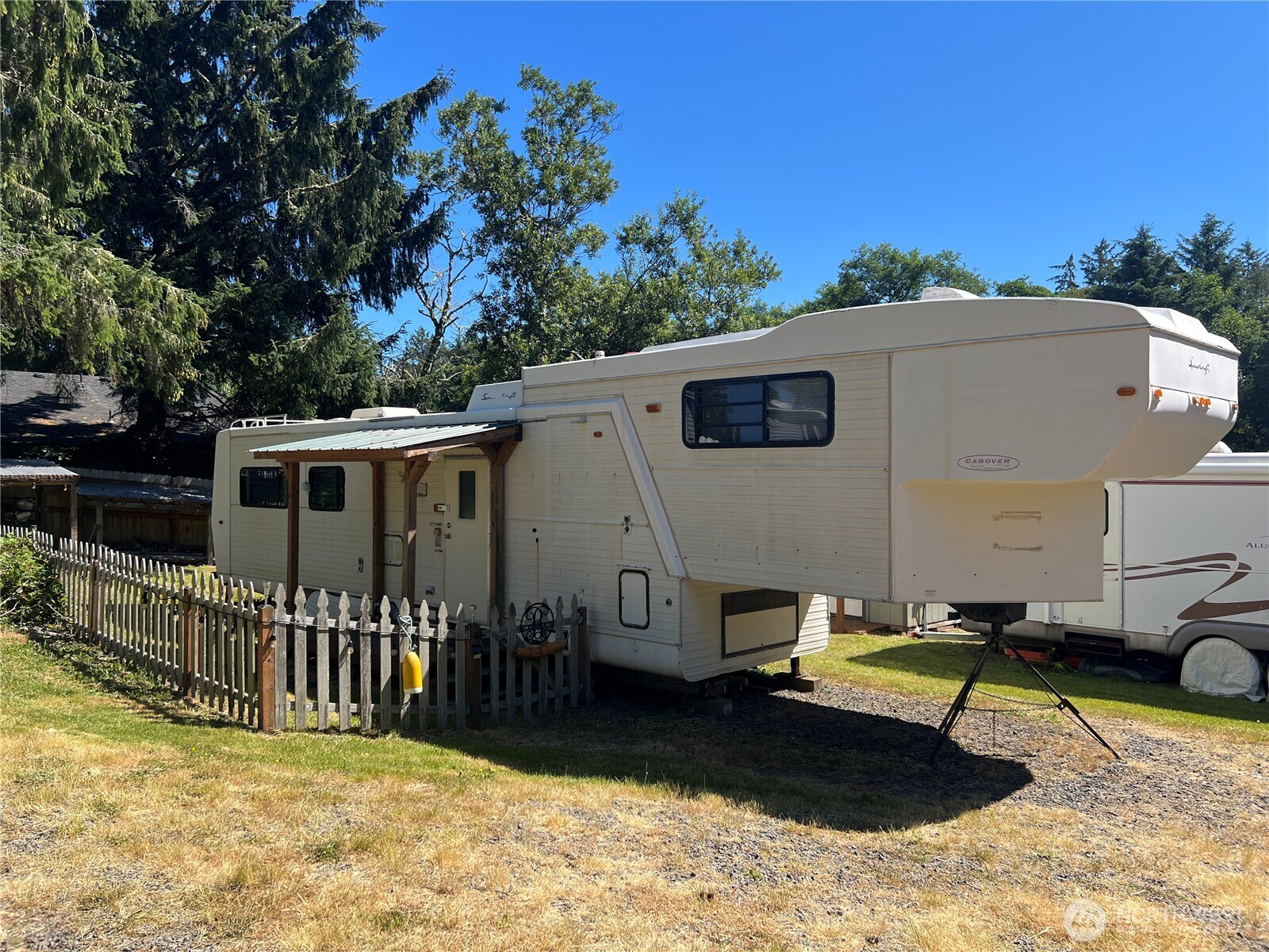 1913 321st Place Ocean Park WA 98640