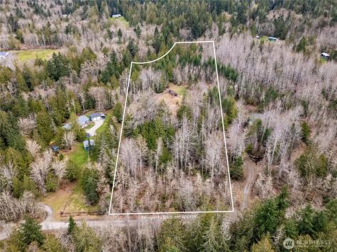 9999 Runamuck Lane Port Angeles WA 98362