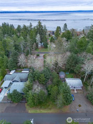 682 Copalis Avenue NE Ocean Shores WA 98569
