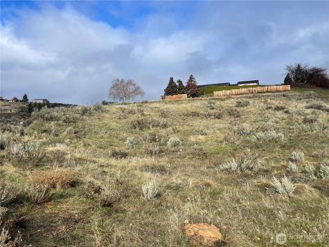 236 Stoneybrook Lane Wenatchee WA 98801