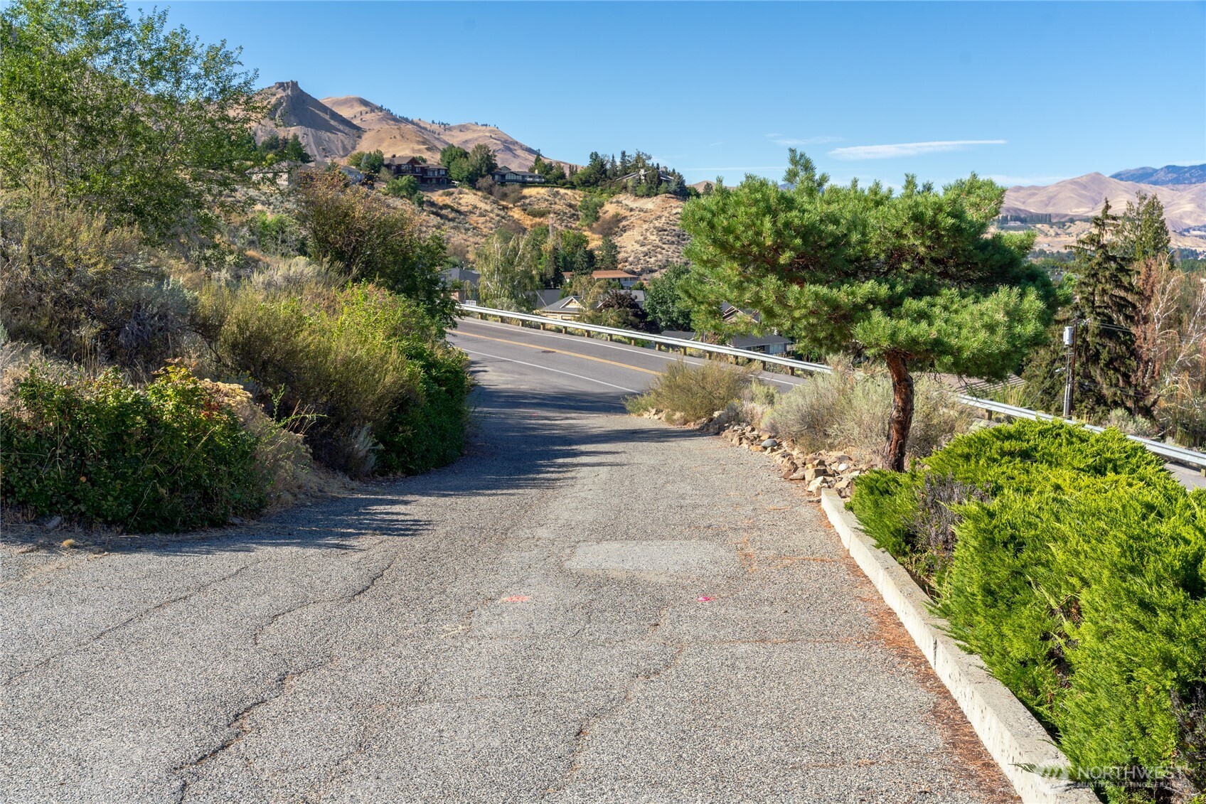 1 Skyline Drive Wenatchee WA 98801