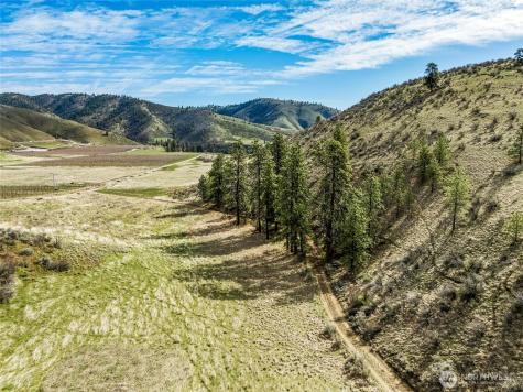 0 Skyfall Lane Chelan WA 98816