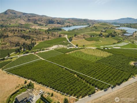 950 Loop Avenue Manson WA 98831