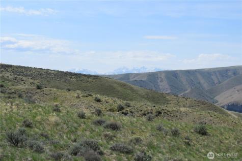 8 Blue Grade Road East Wenatchee WA 98802