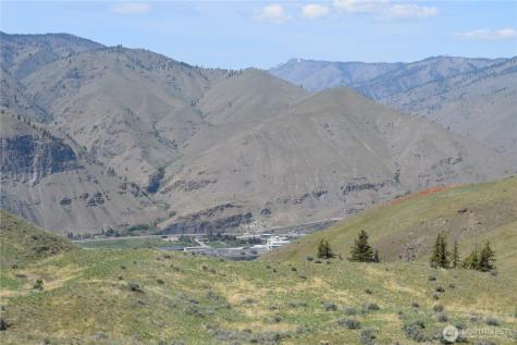 8 Blue Grade Road East Wenatchee WA 98802