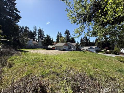 9999 Aurora Court Port Angeles WA 98363