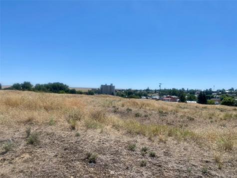 3 Nw Dellah Avenue Wilbur WA 99185
