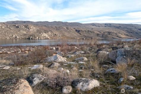 0 Lazy Lightning Lp Lots 1 & 4-6 Pateros WA 98846
