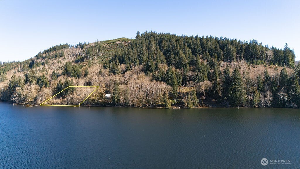 1185 E Lake Pleasant Road Beaver WA 98305