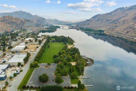123 Chelan Falls Chelan Falls WA 98817