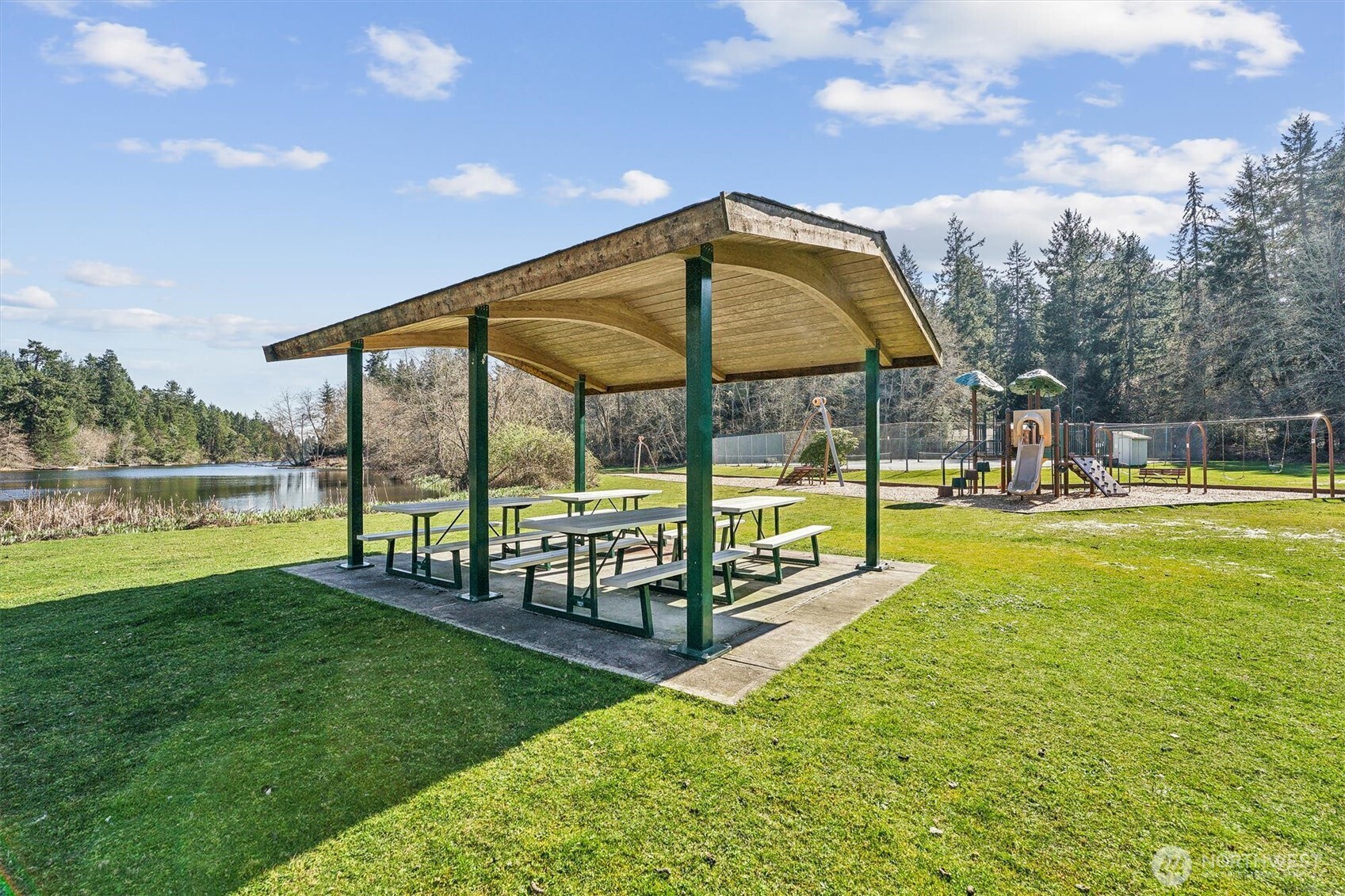 10213 Edgewood Drive Anderson Island WA 98303