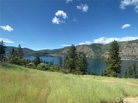 2524 Lakeshore Drive Manson WA 98831
