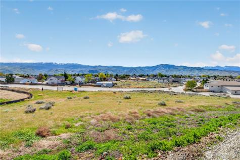 811 Shepherd Lane East Wenatchee WA 98802