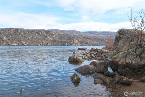 0 Lot 1 Lazy Lightning Lp Pateros WA 98846